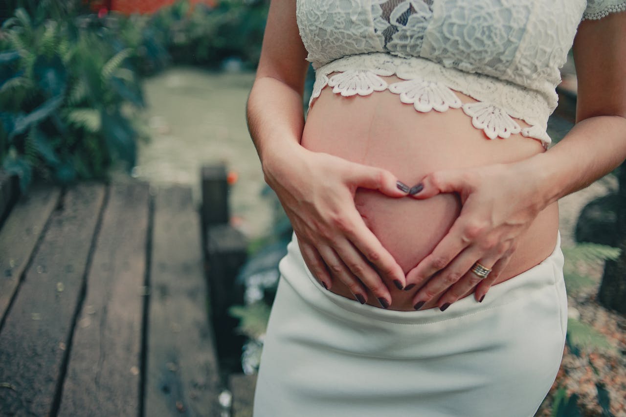 5 Tanaman Herbal untuk Nutrisi Ibu Hamil